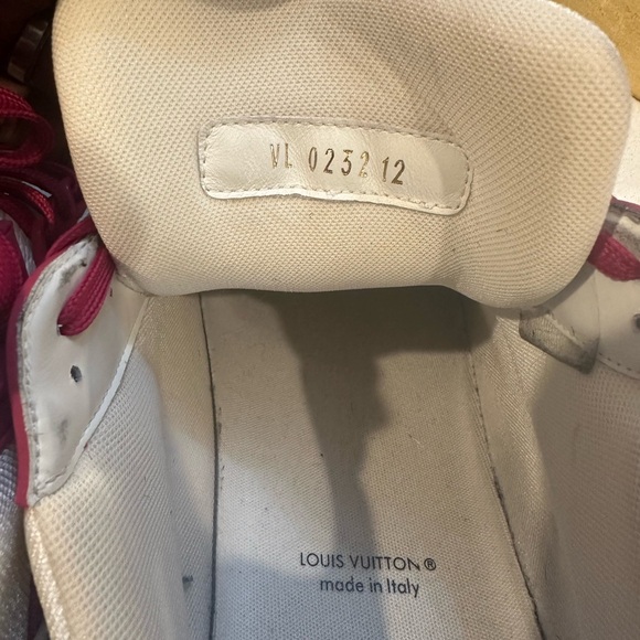 Men’s Louis Vuitton fuchsia trainers size 12. Gently used sneakers. - Picture 4 of 11